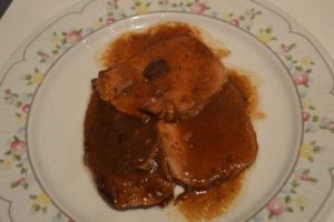 filetes de redondo de cerdo en salsa