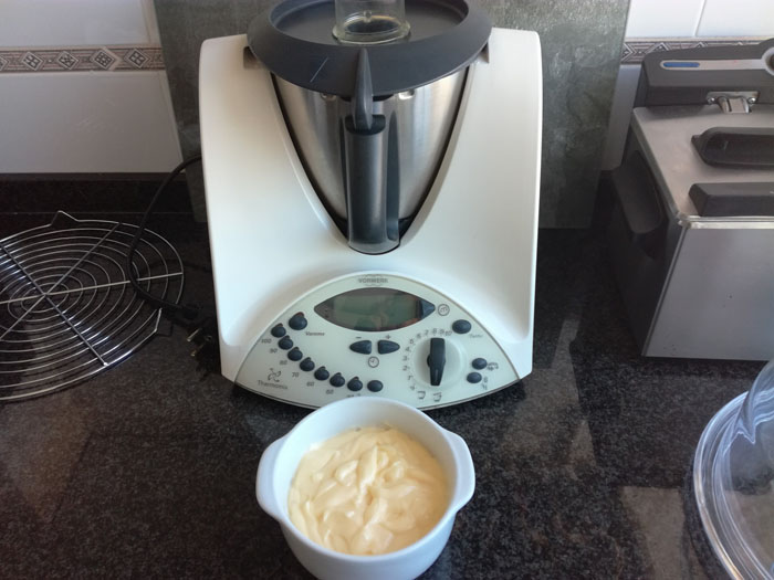 Mayonesa hecha con thermomix