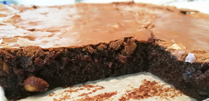 brownie crujiente por fuera espojoso por dentro