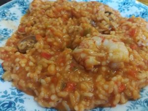 arroz caldoso emplatado