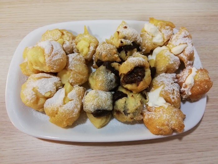 buñuelos de crema chocolate y nata