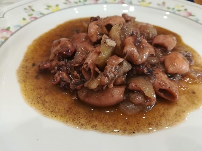 calamares encebollados