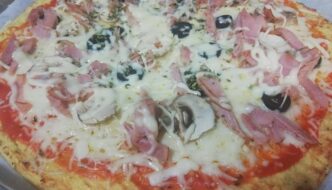 pizza con base de coliflor