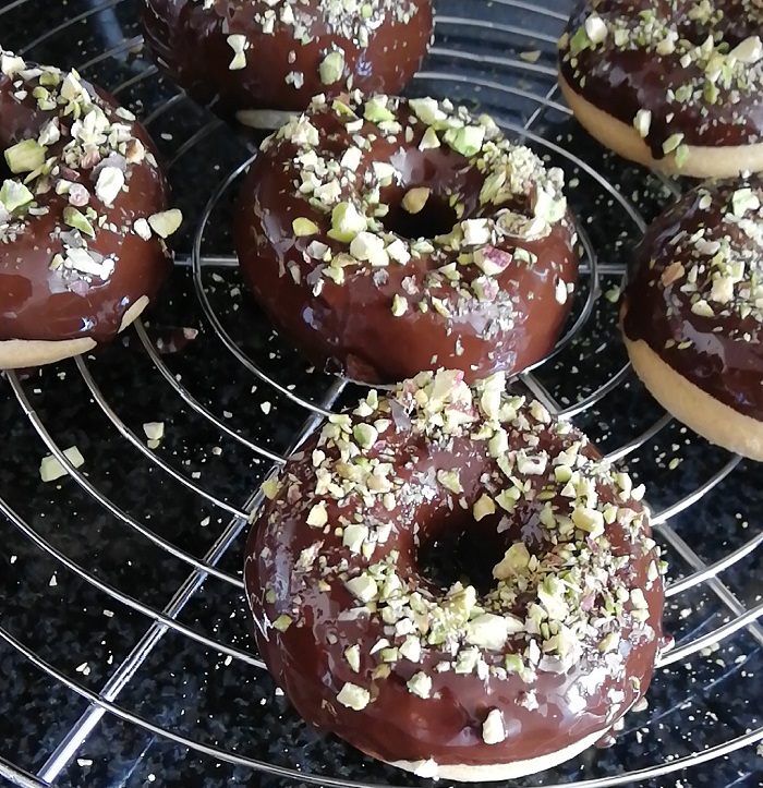 donuts healthy con chocolate y pistachos