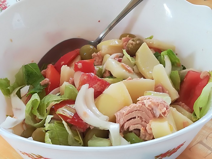 ensalada veraniega con patata