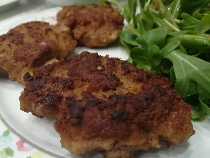 filetes rusos con canónigos