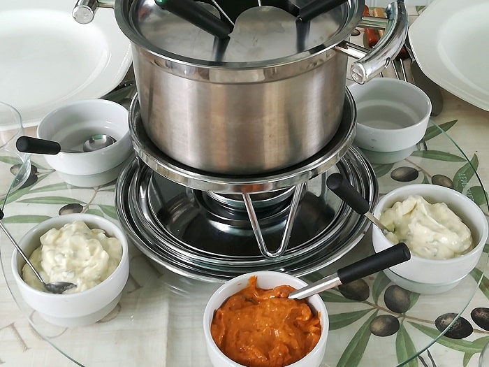 fondue con salsas