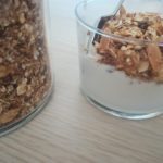 Leche con granola