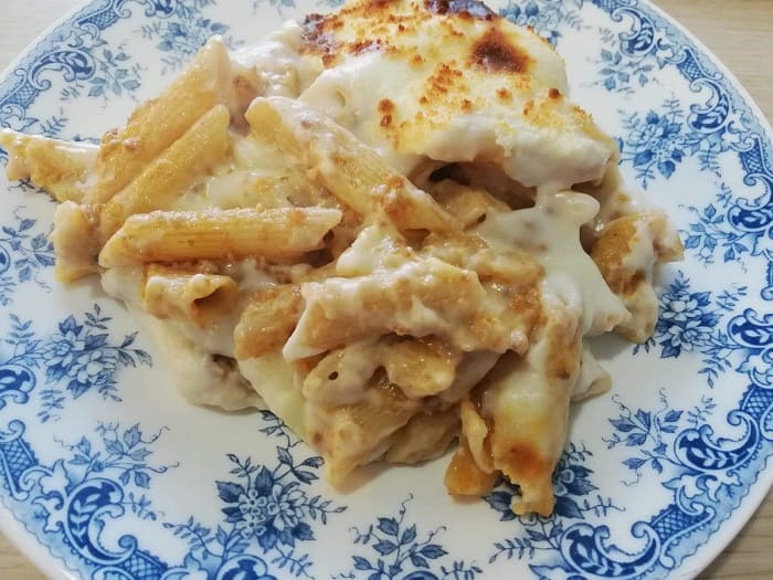 macarrones boloñesa con bechamel