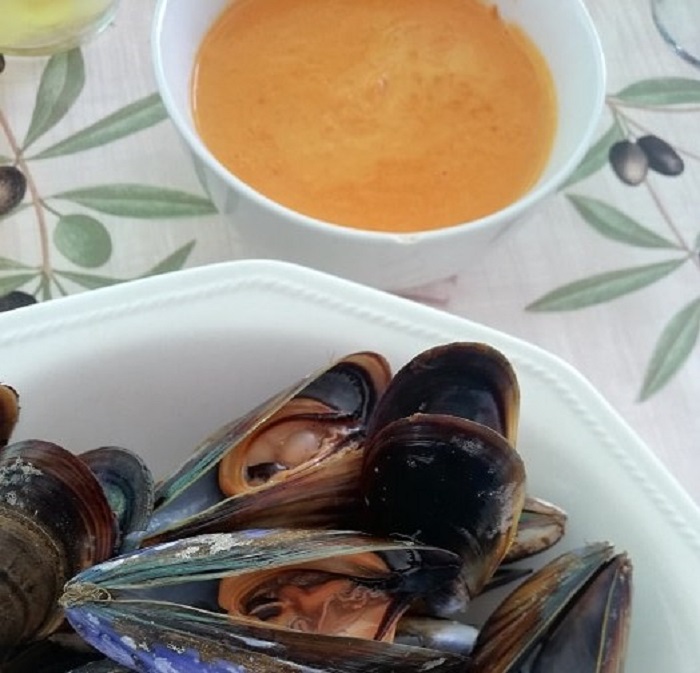 Mejillones con romesco - Musclos amb romesco