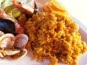 paella de pescado