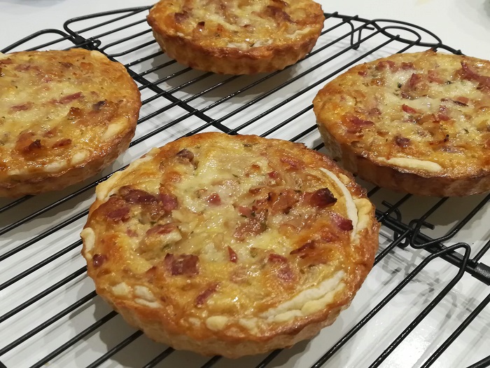 quiche de bacon mozzarela y cebolla